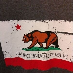 Cali Tee 